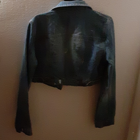 Cropped jean jacket - Picture 3 of 3